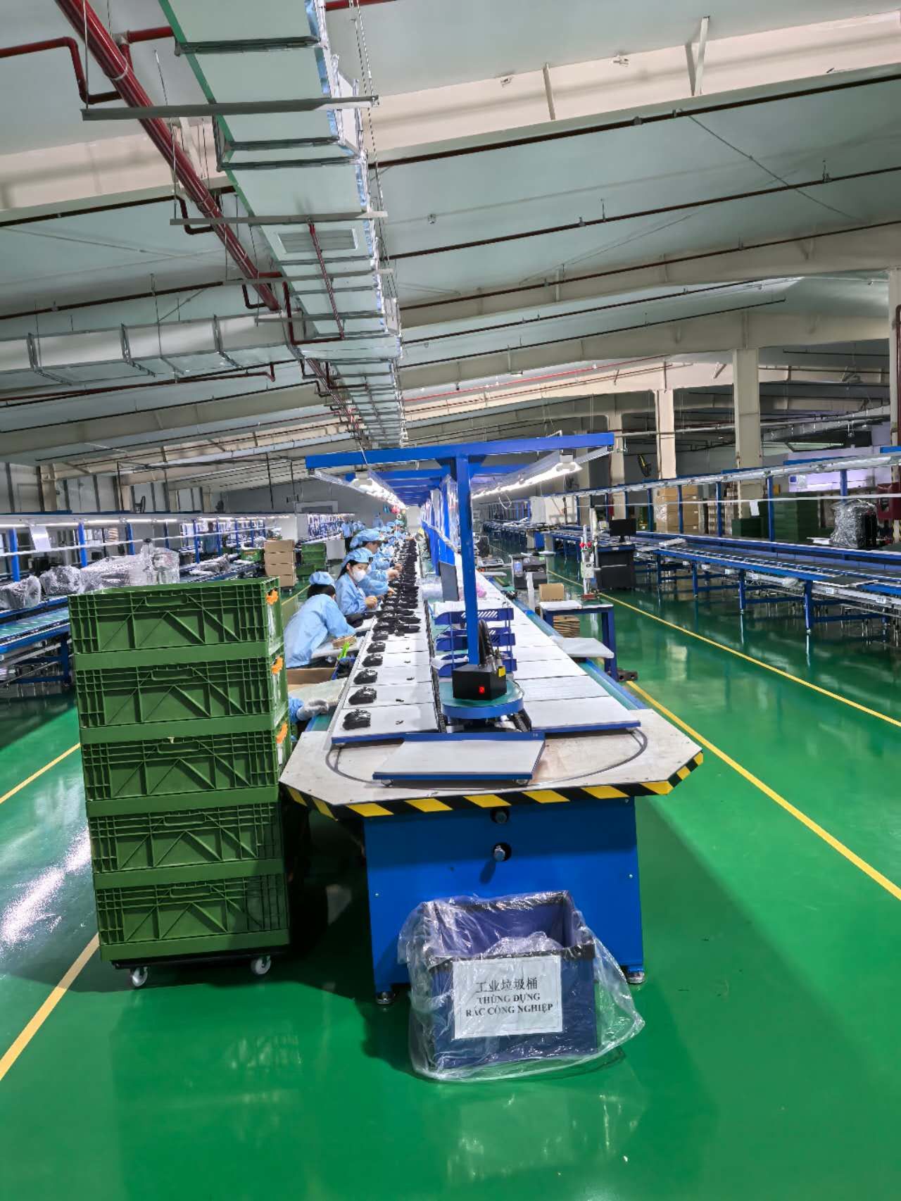 Assembly line seen along the conveyor