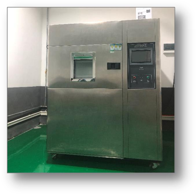High & low temperature test chamber